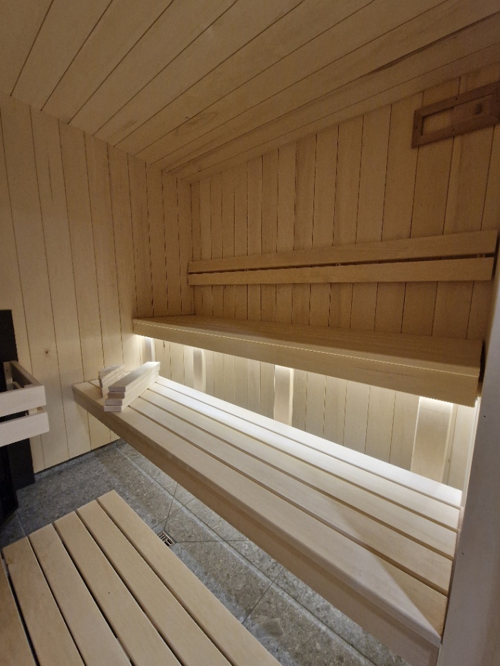 Siltināta Pirts Māja ar terasi kublam 7.58 x 2.4m